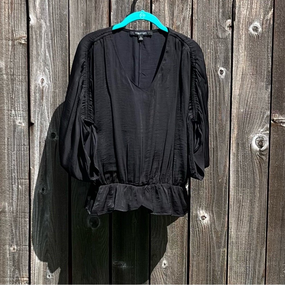 Marc New York black shirred top size small
